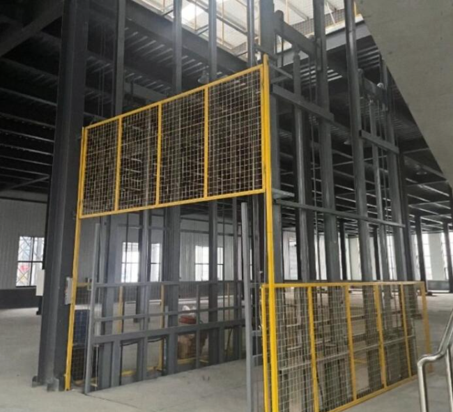 贵定请详细介绍一下货梯安装在室外的维护方法